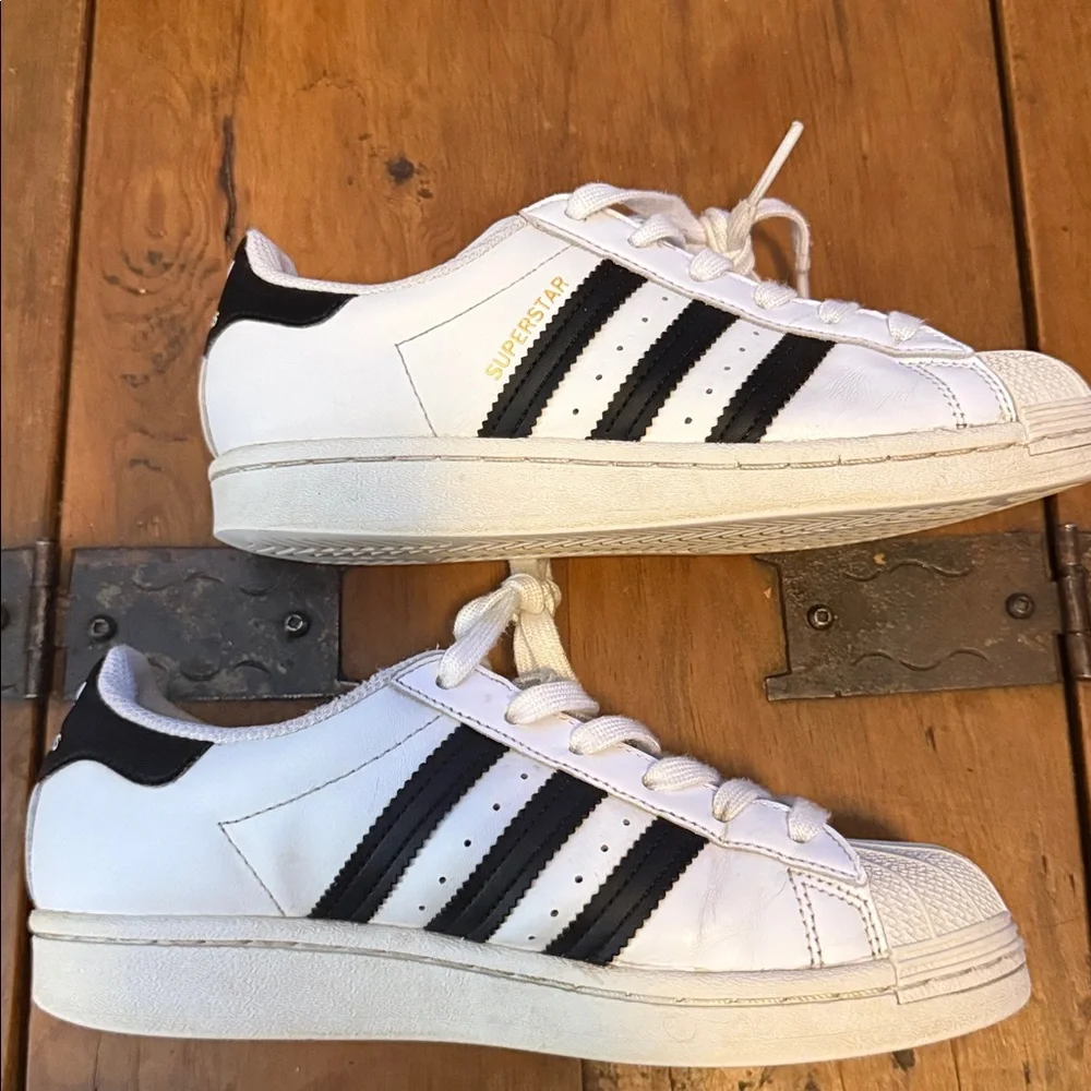 Adidas Superstar Shell Toe - Picture 11 of 13